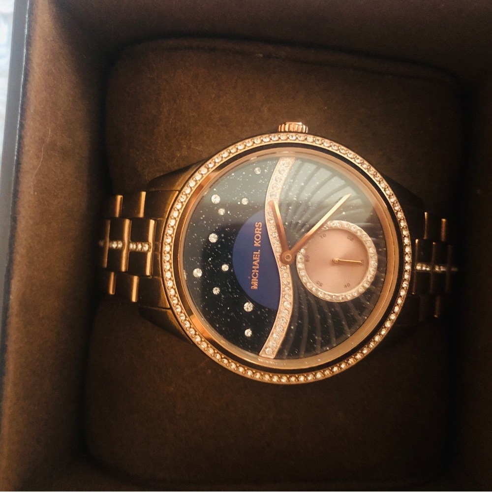NWOT Michael Kors Lauryn Crystal Quartz Black Dial watch MK-3723 - Picture 7 of 14